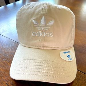 NWT Adidas Woman’s Hat | CREAM | ADJUSTABLE